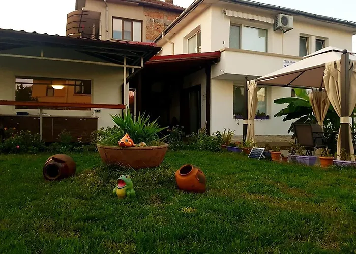 Rusto Gasthof Kiten (Burgas)